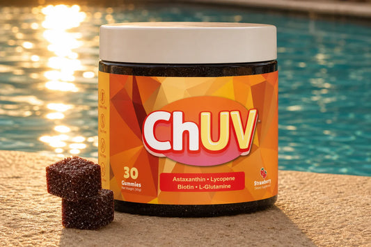 The science of a warm glow: ChUV tanning gummies beside a sunny poolside setting with golden afternoon light